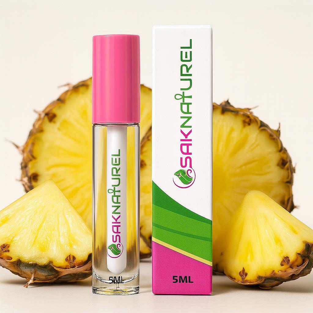 "SakNaturel hydrating pineapple lip gloss in a clear tube with gold cap, displayed on a white background. Vegan formula with a tropical pineapple scent for soft, glossy lips."